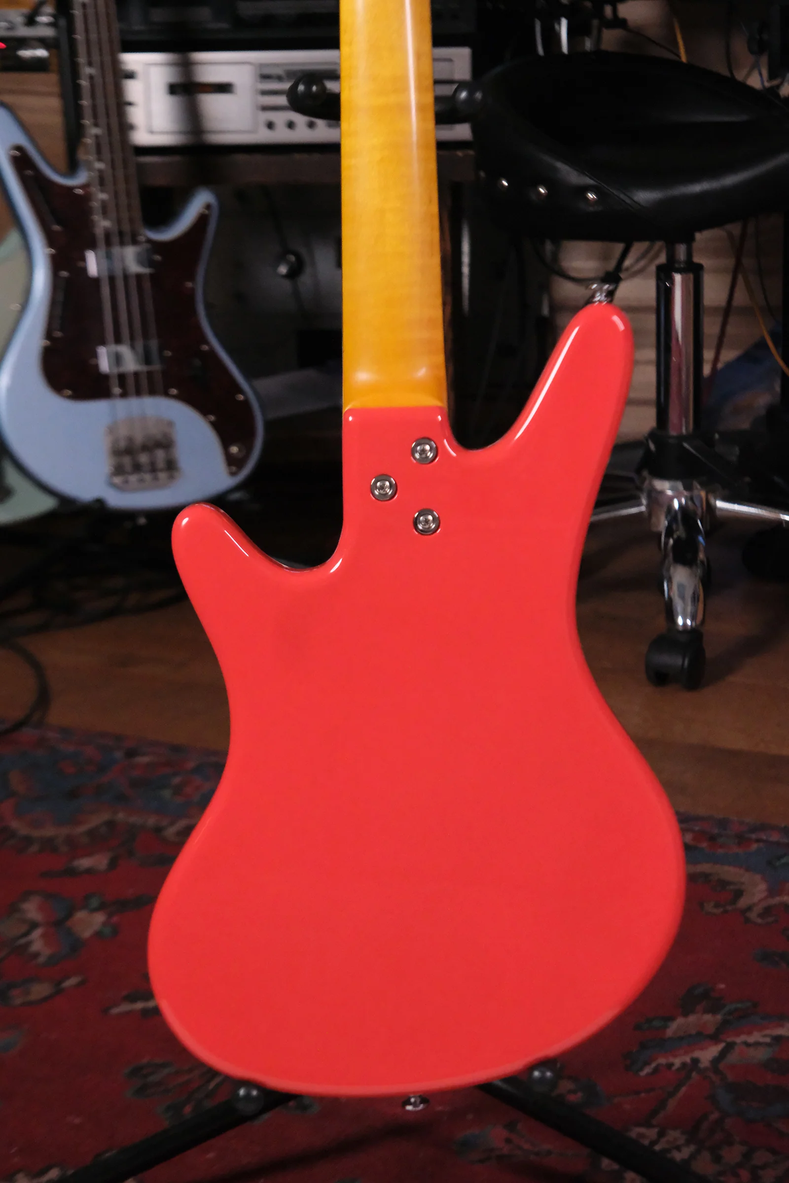 Acinonyx V Short Scale Bass Guitar - Fiesta Red - Image 3